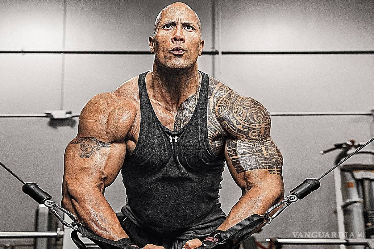Un hombre intentó la dieta de 'The Rock' por un mes
