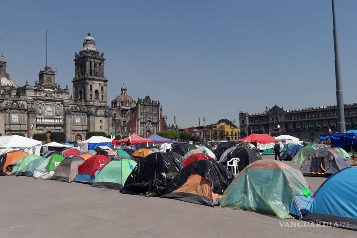 Manifestantes anti-AMLO consideran dejar el Zócalo