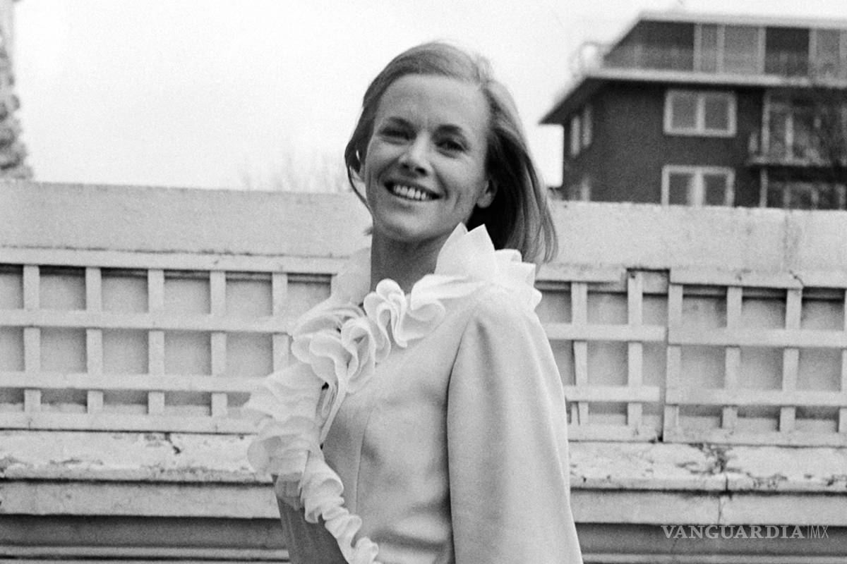 De Honor Blackman a Óscar Chávez