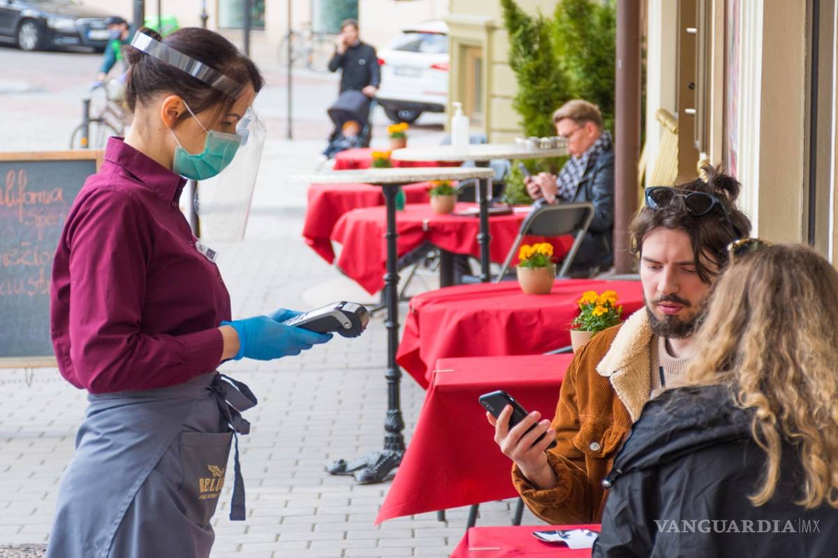 Aunque casos de COVID disminuyan, la SSa pide mantener medidas sanitarias