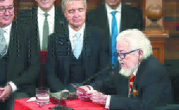 Del Paso denuncia la llamada ‘Ley Atenco’ critica abiertamente al gobierno de México