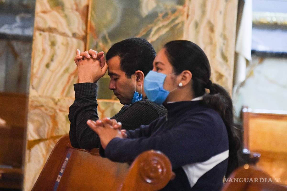 Generaciones recientes creen menos en Dios y más en los horóscopos y el karma