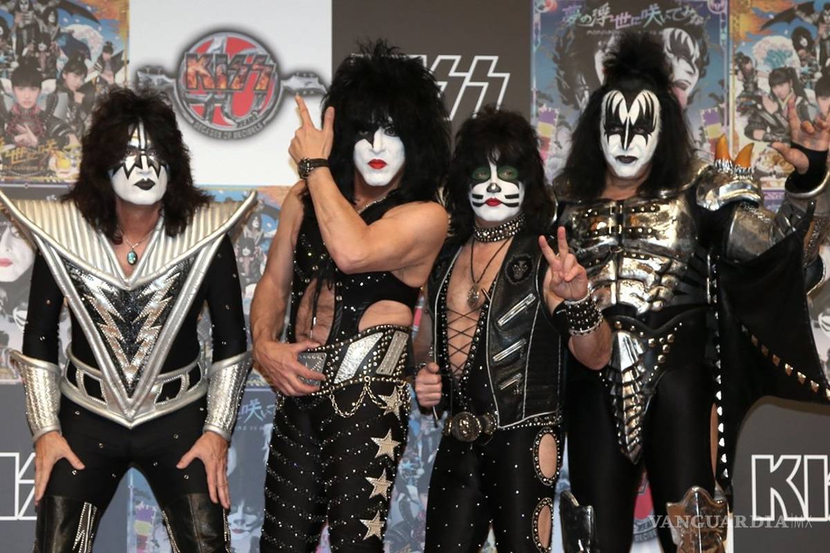 La ocasión en que Kiss celebró la llegada de Palencia a los Pumas