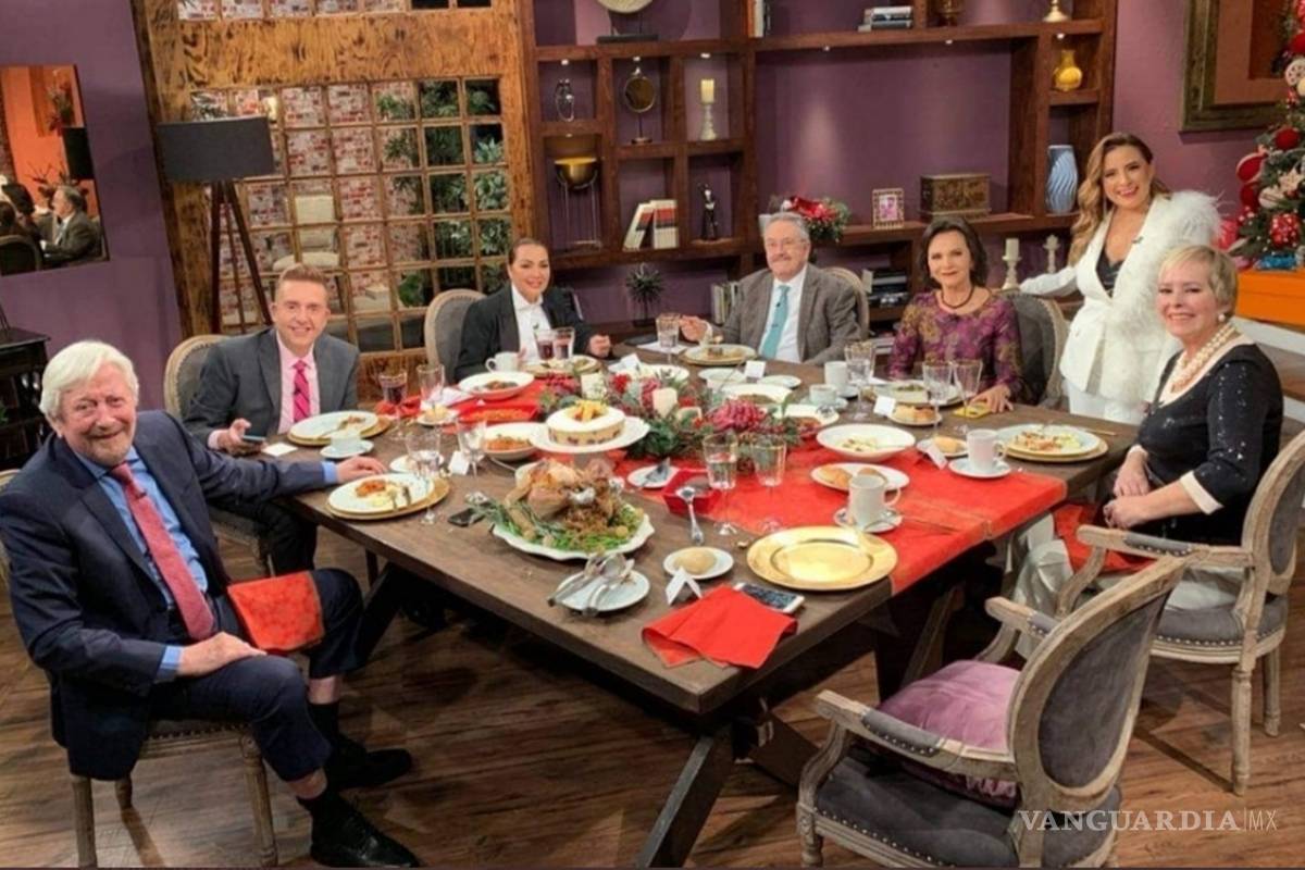 Reaparece Daniel Bisogno en la mesa navideña de &quot;Ventaneando&quot; tras escándalo