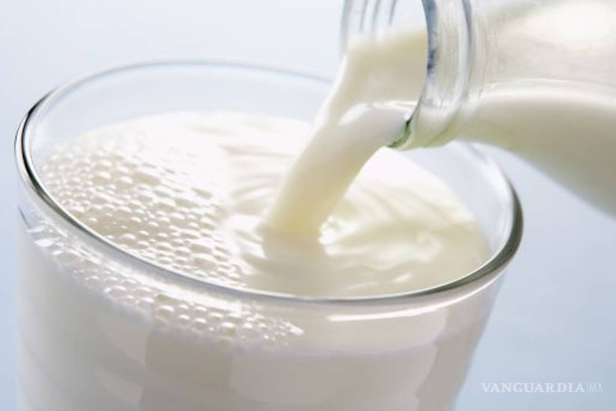 Se venden como "leches"... ¡pero no los son!, alerta Profeco