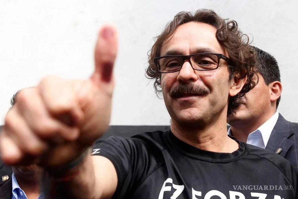 Transfóbico, acosador, falso y más... los adjetivos que Gabriel Quadri ha recibido