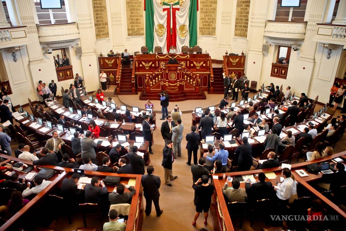 Legisladores de CDMX se van de vacaciones con pendientes y más presupuesto