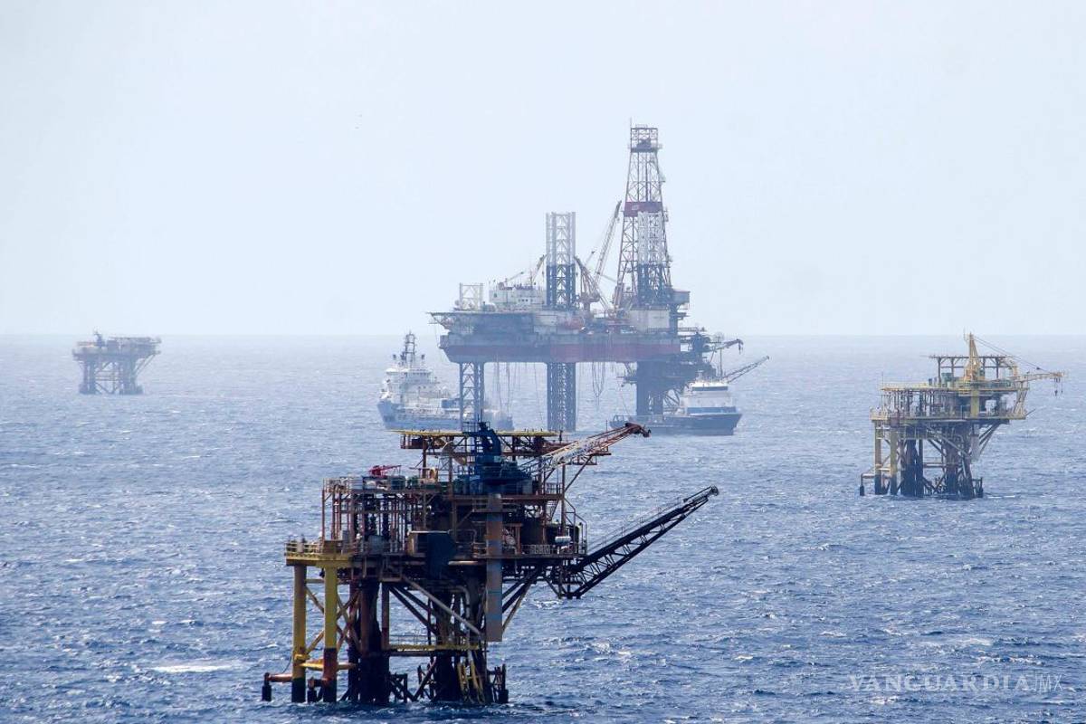 CNH aprueba a Pemex plan para Suuk, campo 17 de sus 20 prioritarios