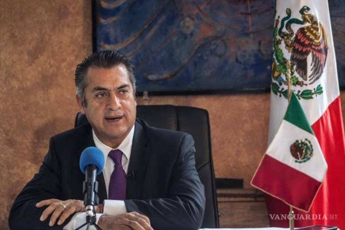 Bronco pide 100 mdp debajo del agua para promover su imagen por Cuarto Informe