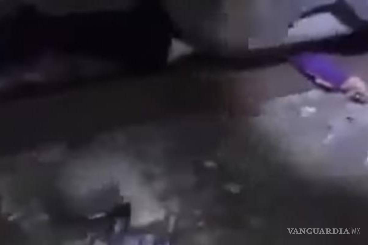 Mujer intenta quitarse la vida por desamor, se arroja al tren