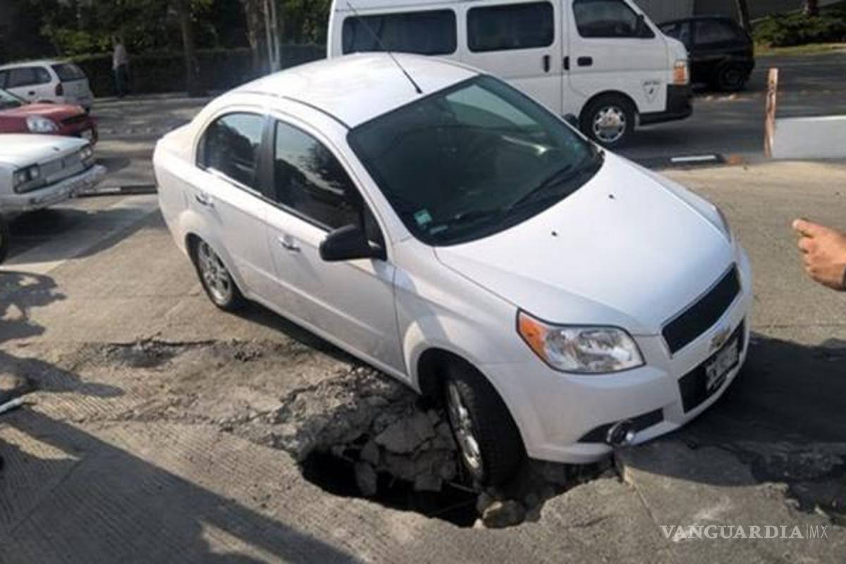 Otro socavón en la CDMX, ahora en la delegación Cuajimalpa