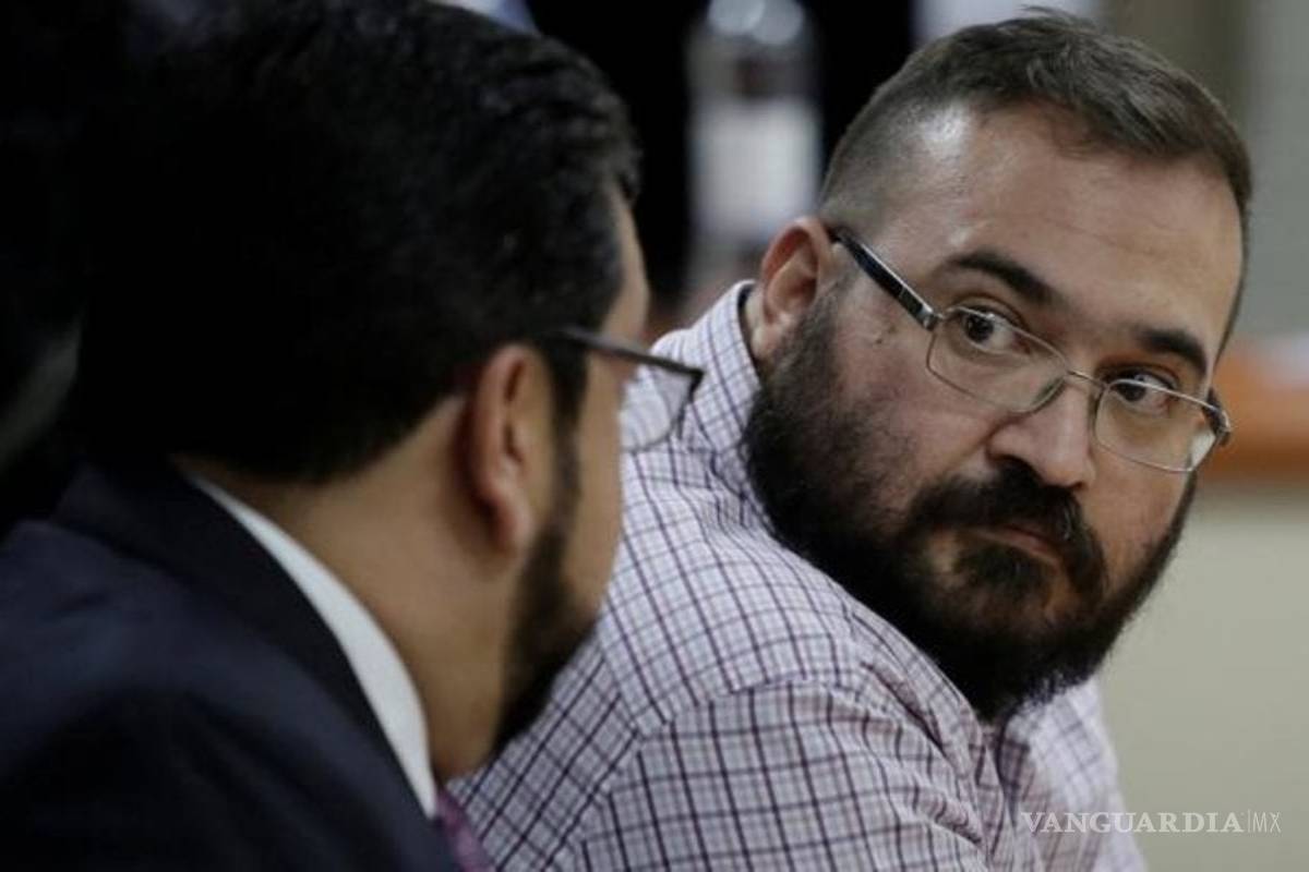 Giran orden de aprehensión contra exfuncionaria de Javier Duarte