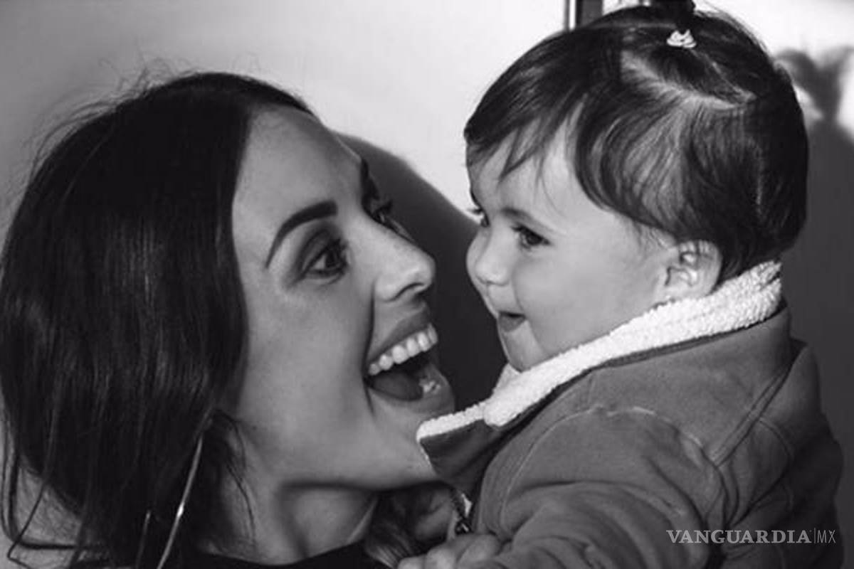 Conmovedor mensaje de Zuria Vega a su hija por el Día de la Mujer