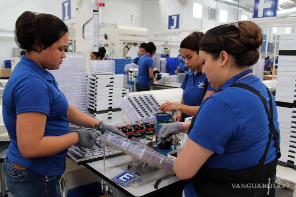 Informa Canacintra Coahuila Sureste que 50% de las empresas sigue trabajando