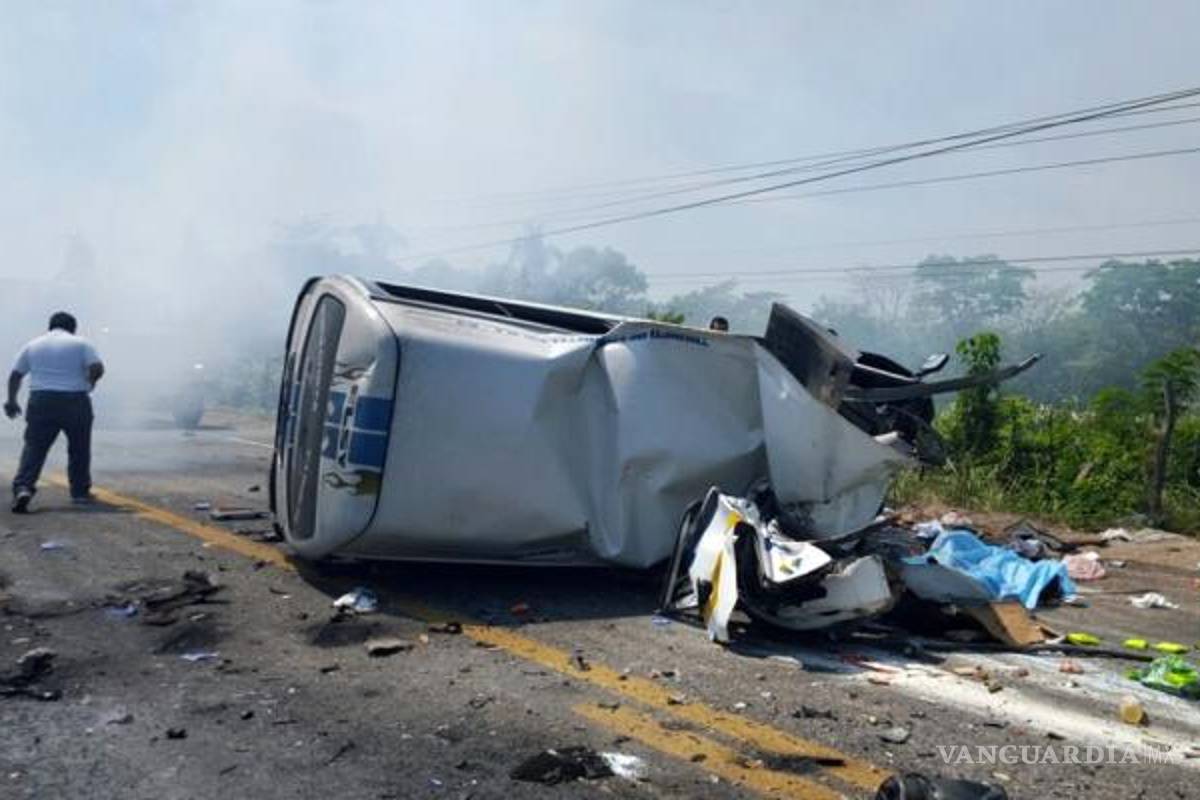 Accidente en Tabasco deja 6 muertos y varios heridos