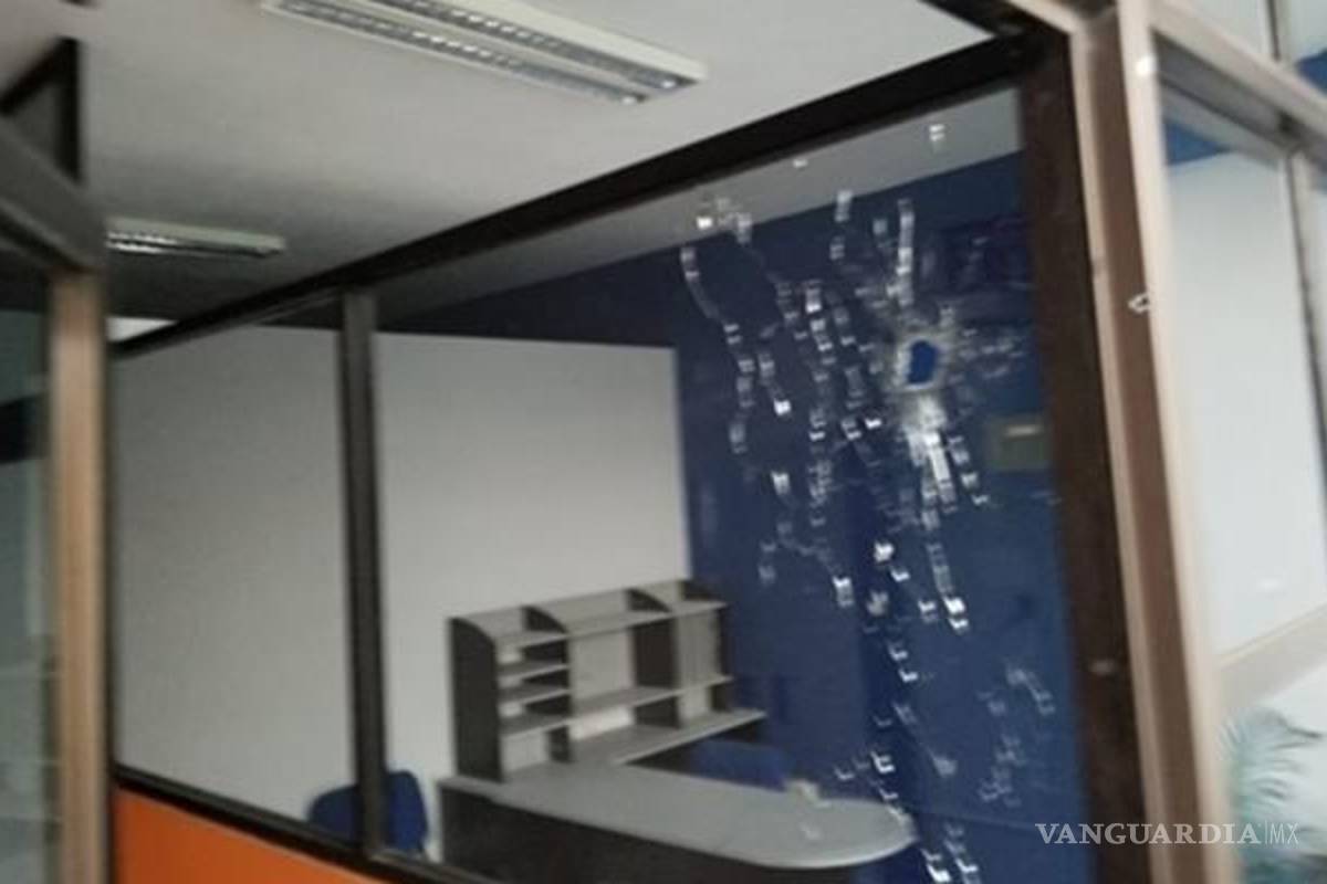 Balean sede del PAN en Ciudad Victoria, Tamaulipas