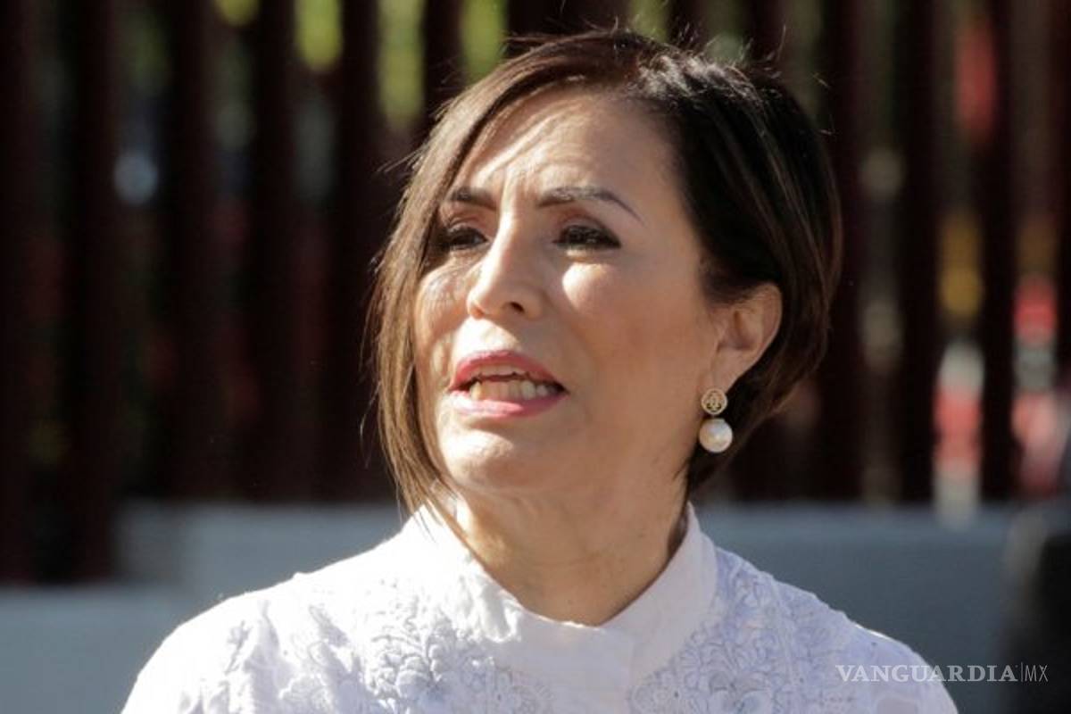 Abogado de Rosario Robles denunciará expedición de licencia falsa