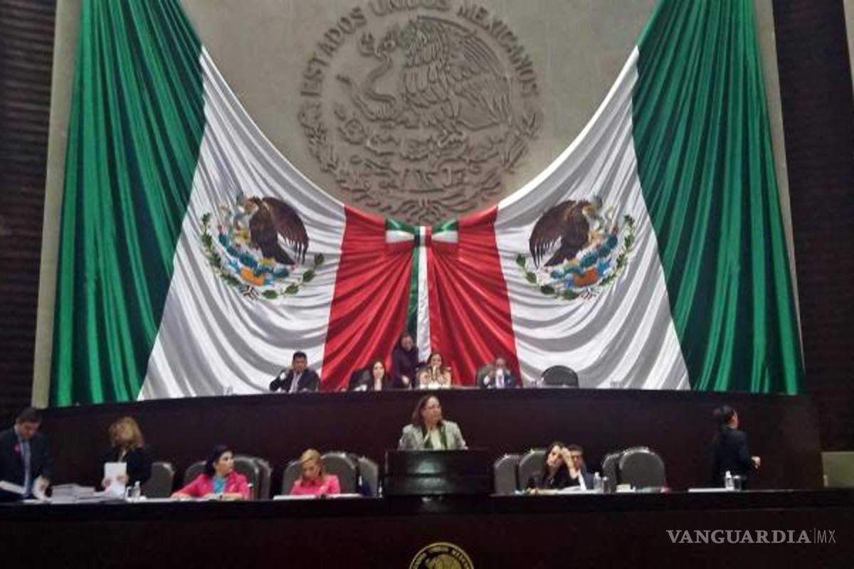 Diputadas presiden sesión ordinaria en San Lázaro
