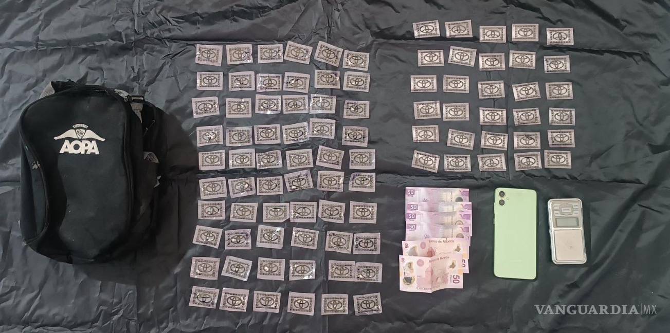 Era buscado por feminicidio y vendía cristal en la vía pública, en Nuevo León