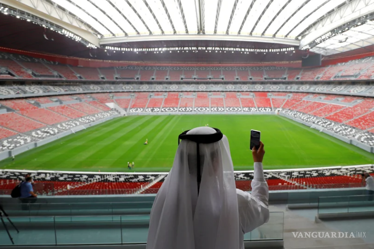 Comunidad LGBT es bienvenida al Mundial de Catar, con una condición