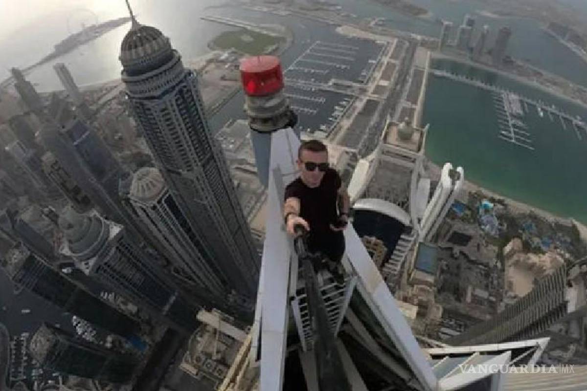 Muere acróbata francés al desplomarse de un edificio en Hong Kong