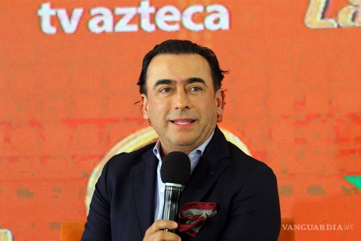 Se burlan de Adal Ramones en programa de Televisa por su llegada a TV Azteca