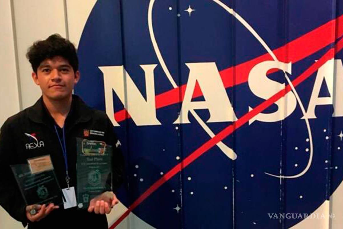 NASA premia a estudiante de México