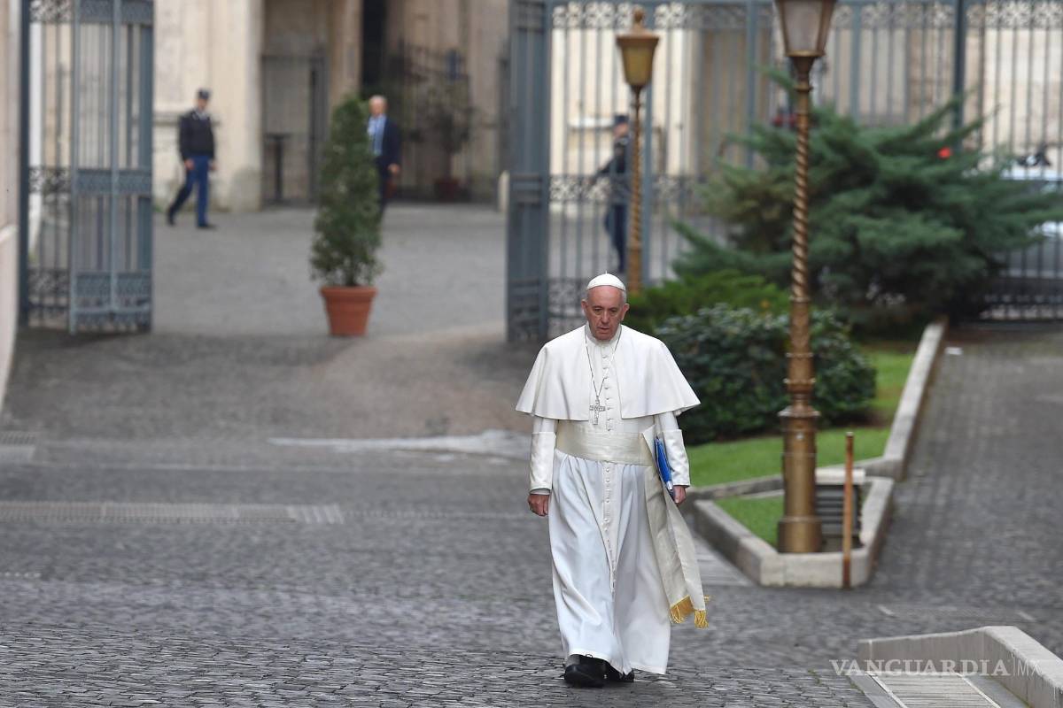 Papa Francisco visitará México en 2016: Lombardi