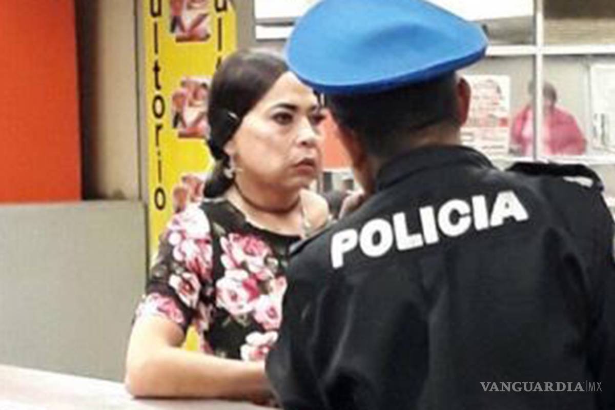 Detienen a acosador vestido de mujer en línea 9 del Metro en CDMX