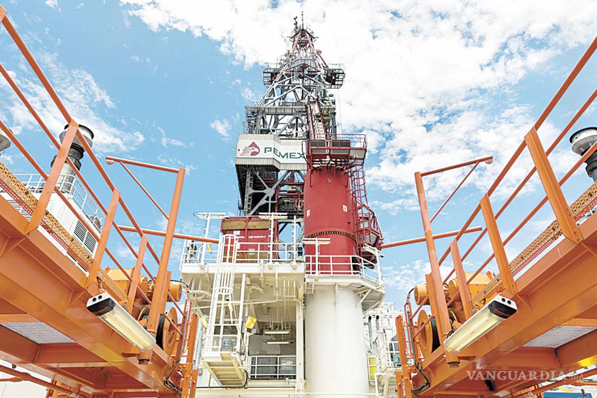 Firman petroleras primeros contratos de la Ronda 2.1