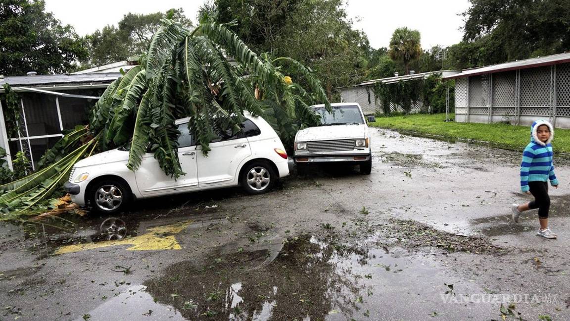 $!Más de 800 muertos en Haití tras el paso del huracán Matthew; Florida sigue en peligro