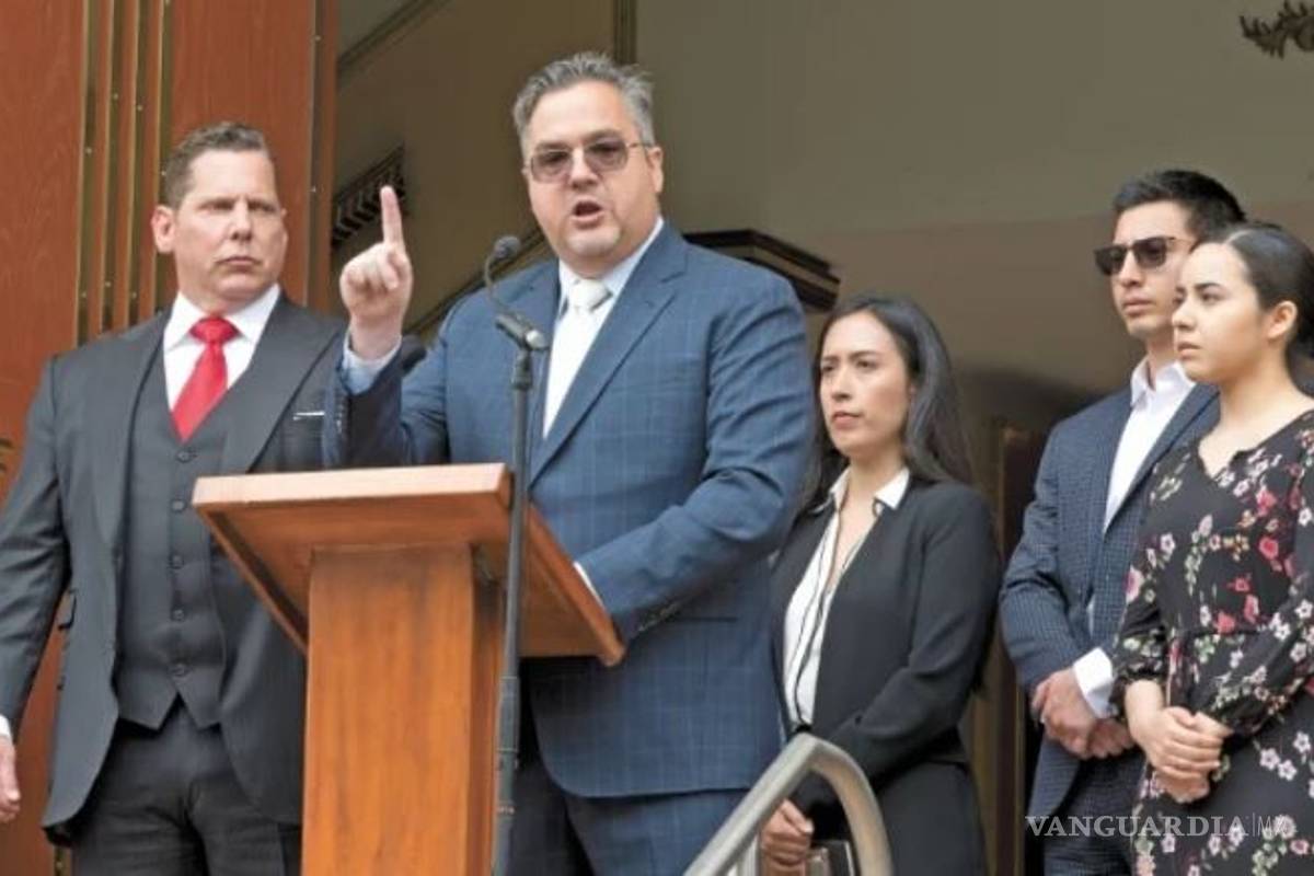 Líder de la Luz del Mundo &quot;ha sido víctima de complot cibernético&quot;, dice defensa