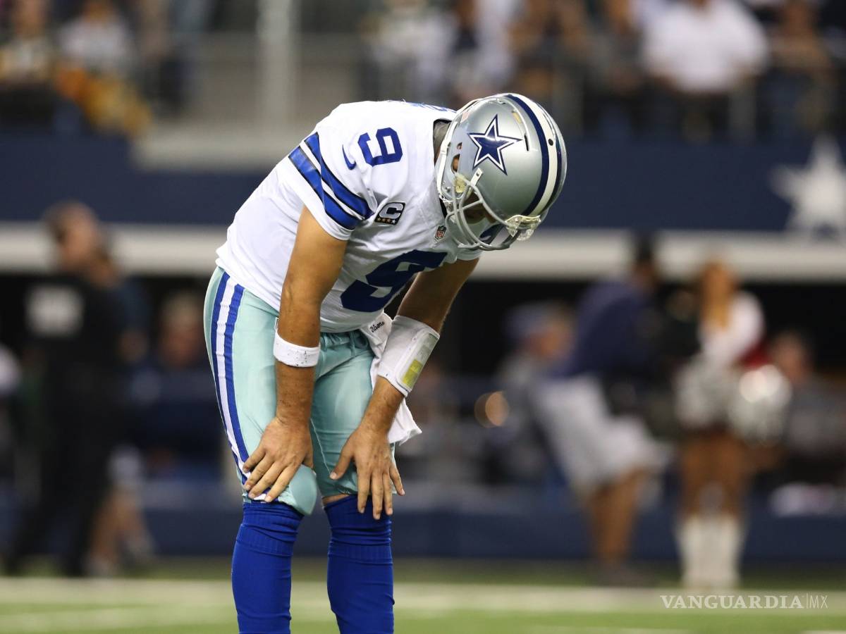 $!Tony Romo se despide de los Cowboys