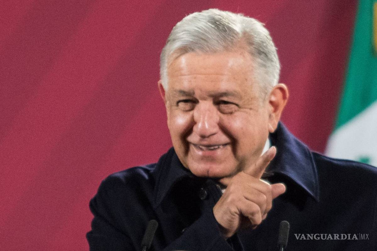 Vacuna contra COVID-19 será universal y gratuita, asegura AMLO