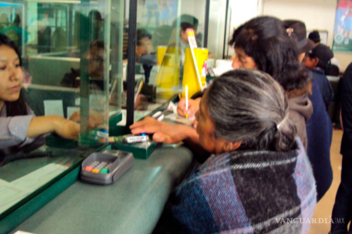 Adultos mayores lideran quejas por abusos financieros en Coahuila