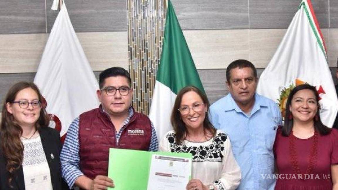 Rocío Nahle va por candidatura de Veracruz, se registra en Morena