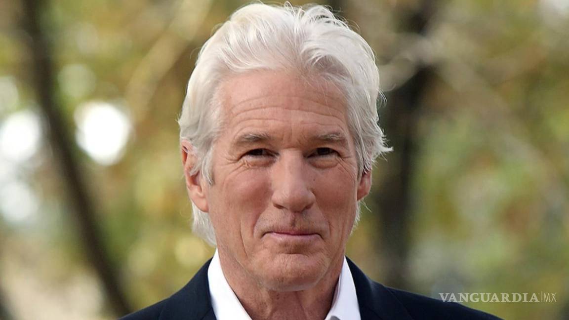 Más vale tarde... después del susto, Richard Gere celebra el cumpleaños de su esposa