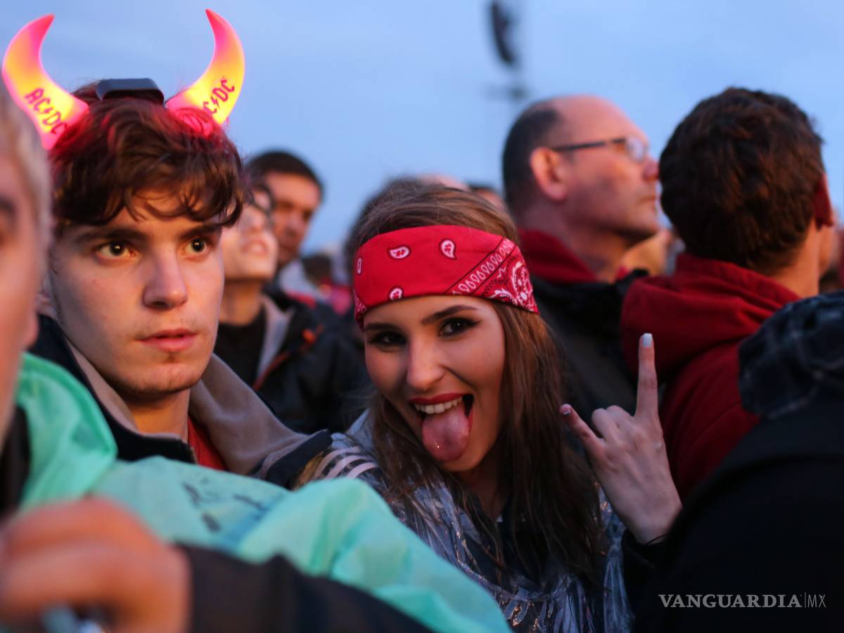 $!Axl Rose pasa la prueba de fuego con debut en AC/DC