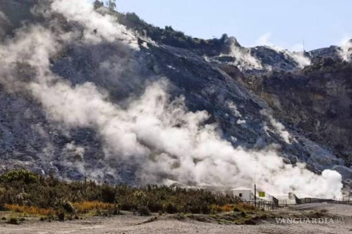 Por continuos sismos y alerta de actividad volcánica, Napoli planea evacuaciones masivas