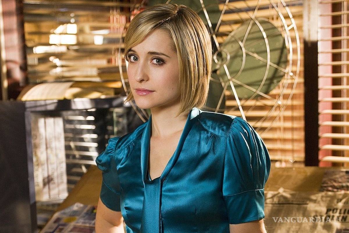 Allison Mack, sale bajo fianza tras su implicación en caso de tráfico sexual