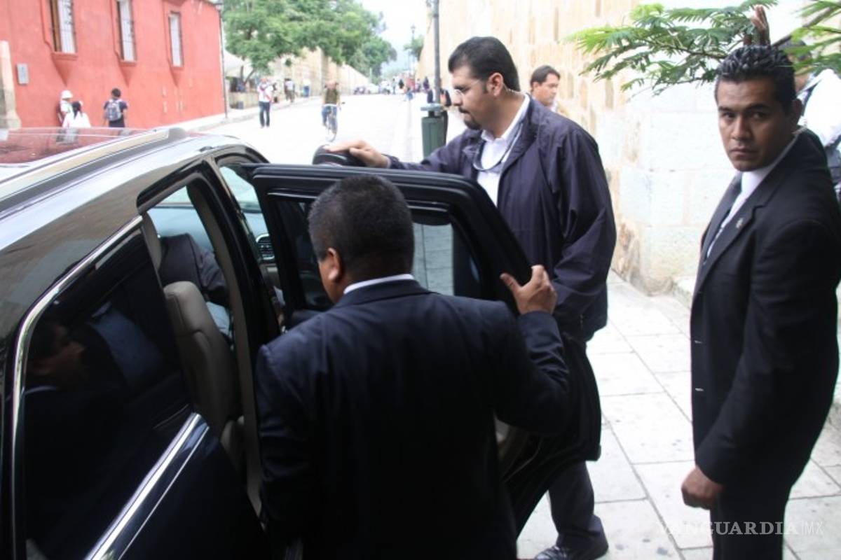 Buscan prohibir escoltas ‘eternas’ para exgobernadores