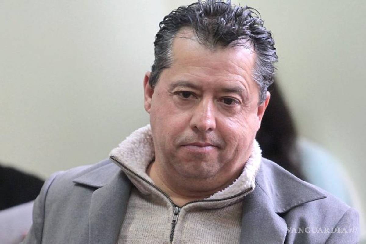 $!Si AMLO baja los salarios solo quedará “la escoria” en el gobierno, dice diputado