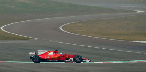 $!Ferrari presenta SF70 H con el que espera volver a ganar