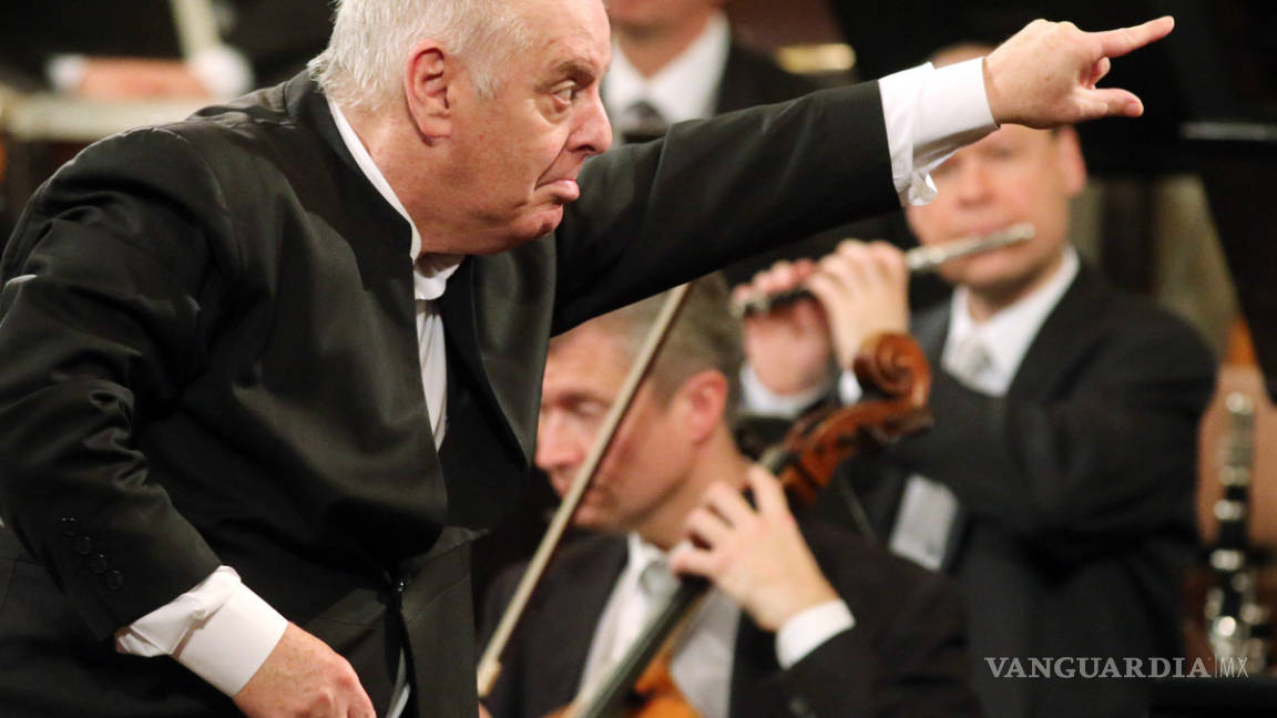 Daniel Barenboim celebra sus 70 años en los escenarios con un recital en Salzburgo