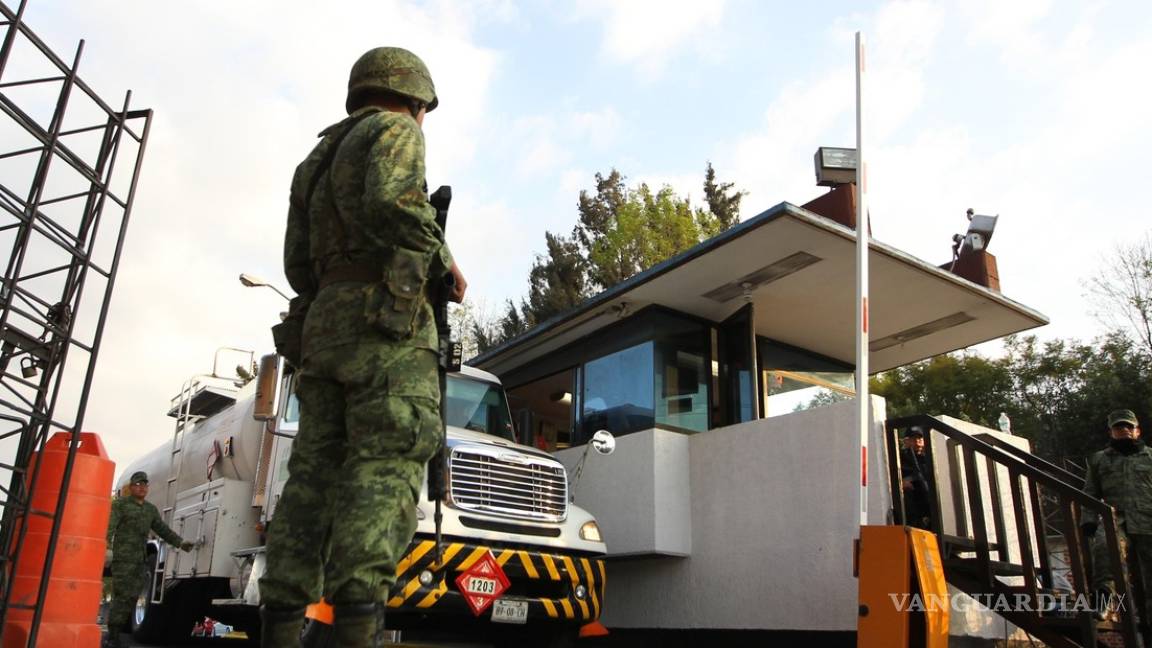 5 mil militares vigilan 6 mil kilómetros de ductos “críticos” de Pemex