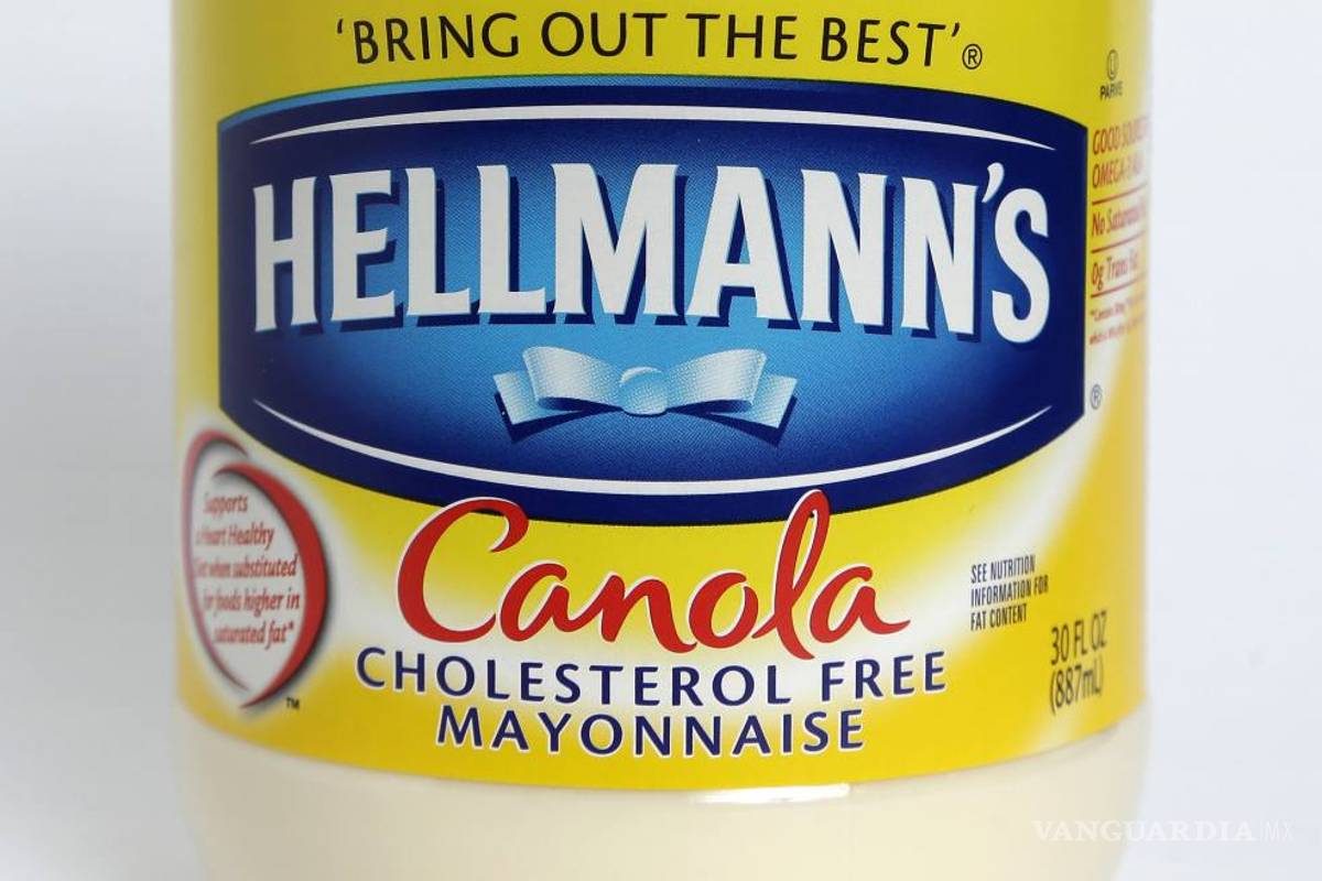 Hellmann's lanza aderezo sin huevos