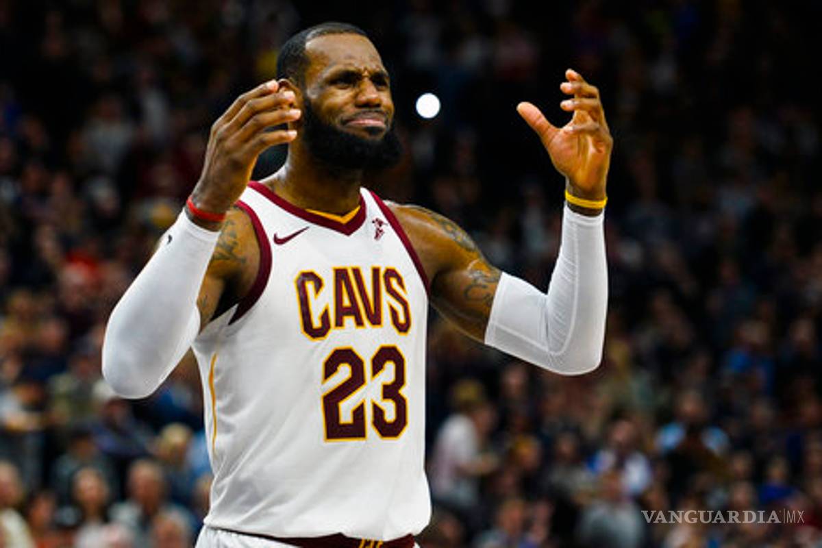 Lebron James revienta contra racismo de H&amp;M