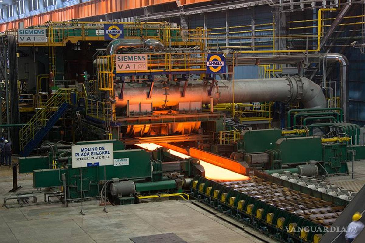 Obreros de AHMSA trabajan en riesgo ante falta de mantenimientos: CMIC