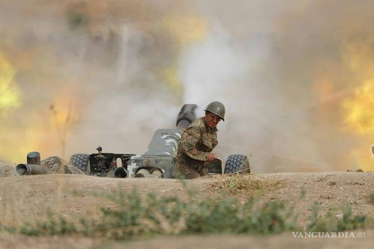 Ilham Alíev, presidente de Azerbaiyán, amenaza que la ofensiva contra Armenia continuará