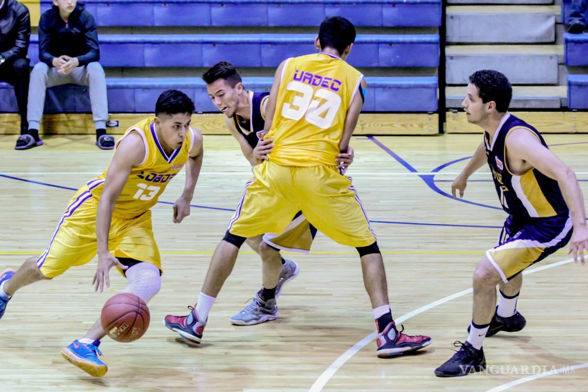 Muestran colmillo Lobos UadeC en las duelas de Monterrey